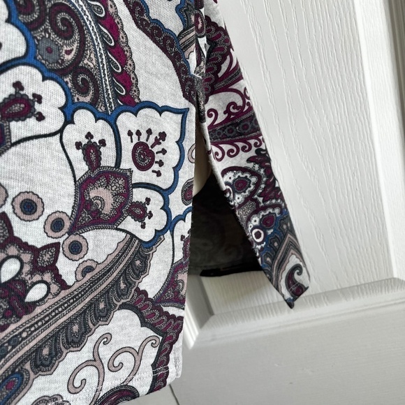 Chico's V Neck Floral Paisley Tunic Top - Picture 5 of 10